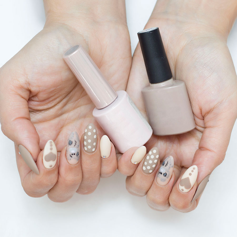 AROMA NAILS & SPA